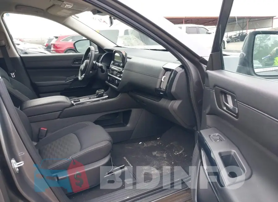 5N1DR3BC1RC279062 Photo# 5