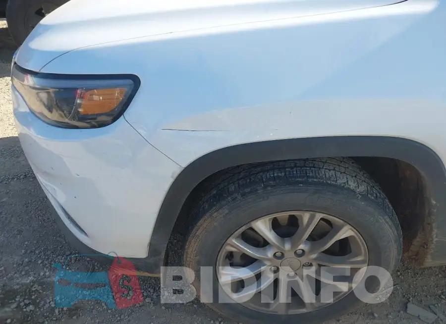 1C4PJLCB5LD535767 Photo# 6