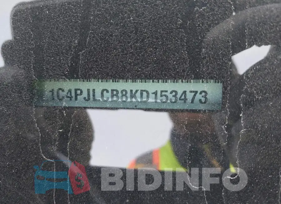 1C4PJLCB8KD153473 Photo# 17