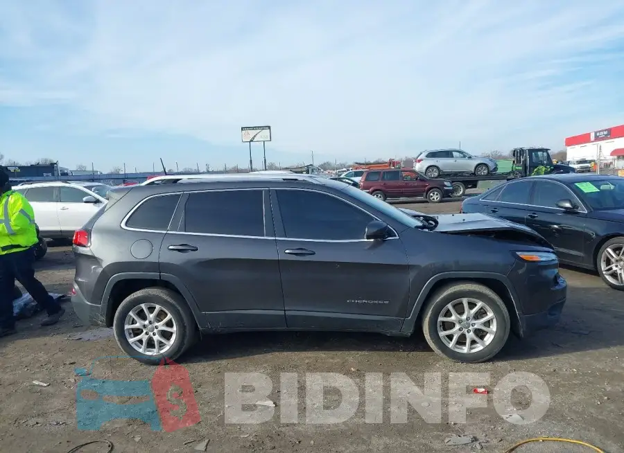 1C4PJLCSXFW781416 Photo# 13