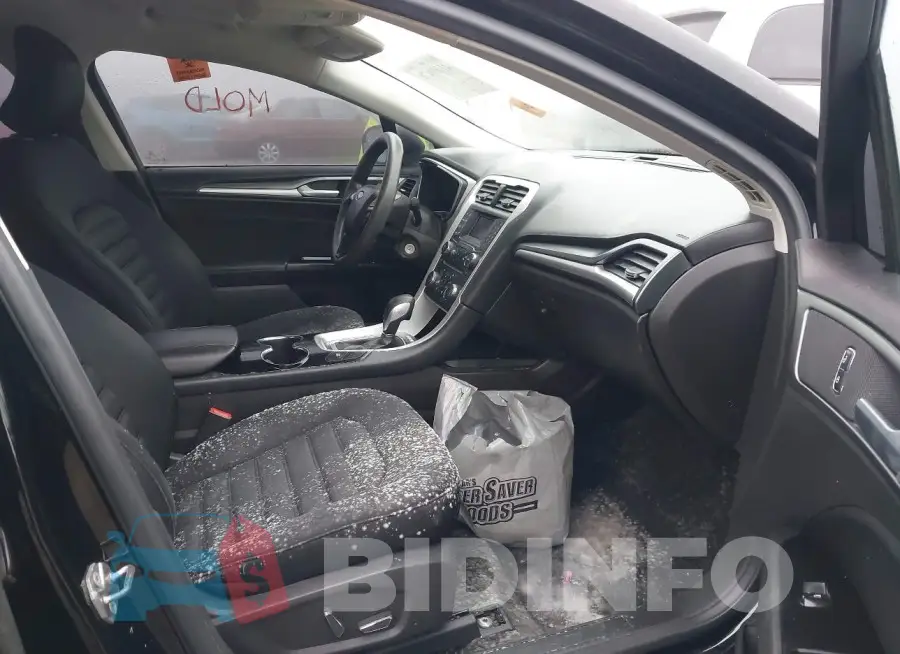 3FA6P0LU9GR318607 Photo# 5