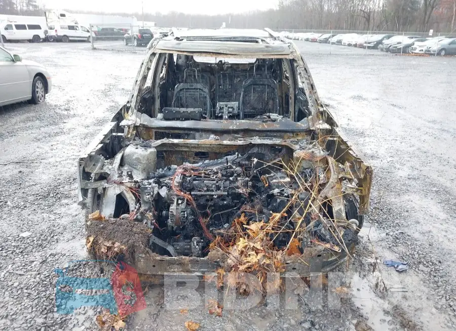 3FMCR9B69NRE31464 Photo# 6