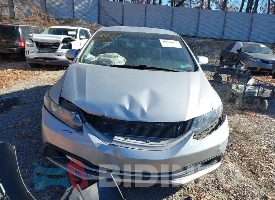 2HGFB2F58FH562611 Photo# 13