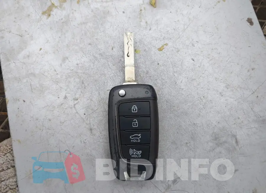 3KPC24A69NE159101 Photo# 11
