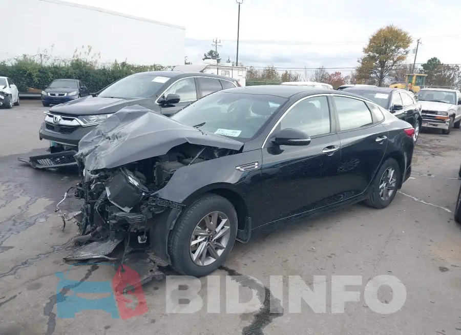 5XXGT4L39KG352613 Photo# 2