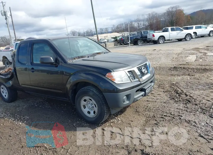 1N6BD0CT8GN781136 Photo# 1