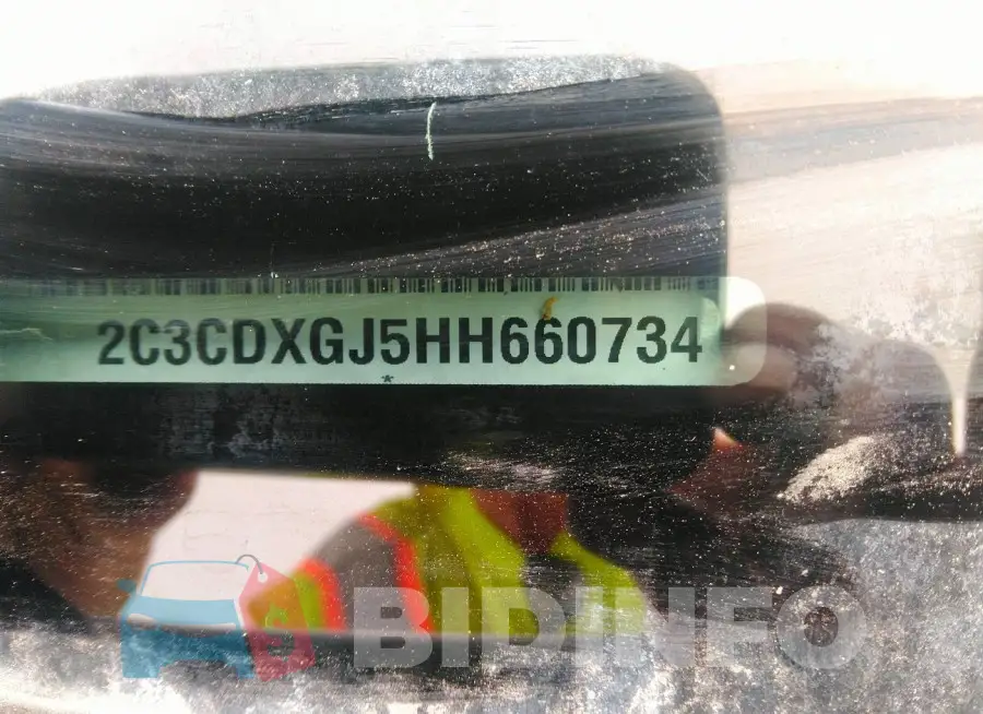 2C3CDXGJ5HH660734 Photo# 9