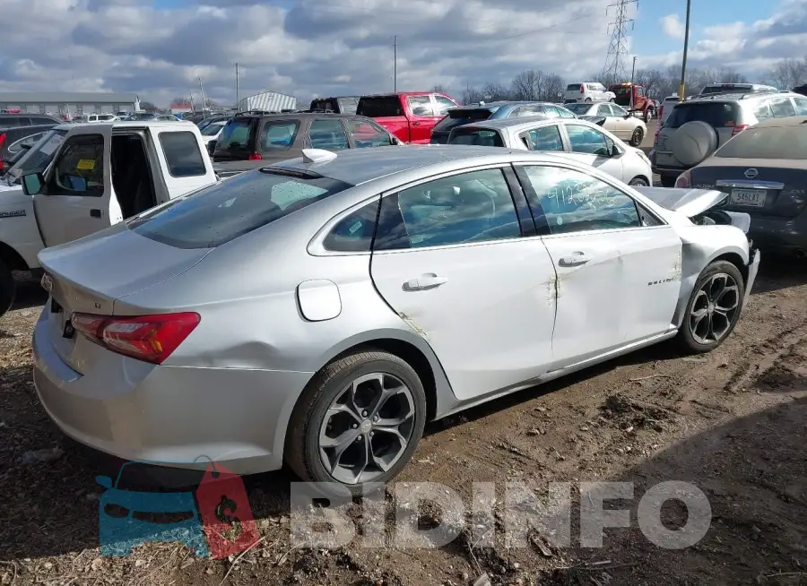 1G1ZD5ST1NF163396 Photo# 4