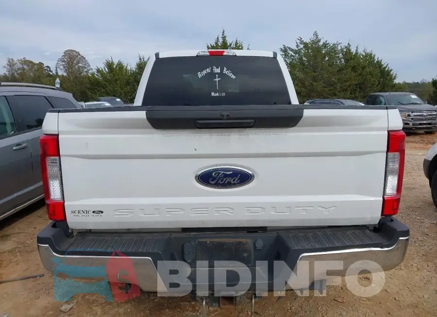 1FT7W2BT5HEB48921 Photo# 16