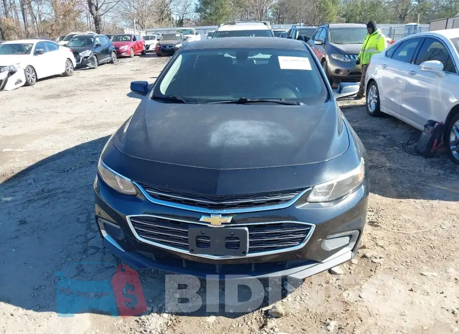 1G1ZD5ST5JF123087 Photo# 6