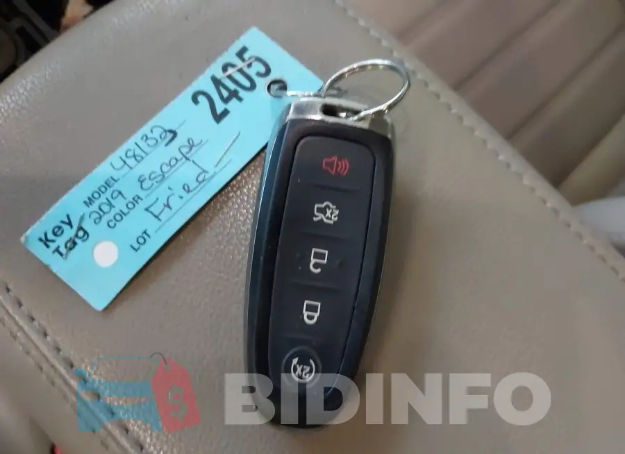 1FMCU0HD1KUB93629 Photo# 11