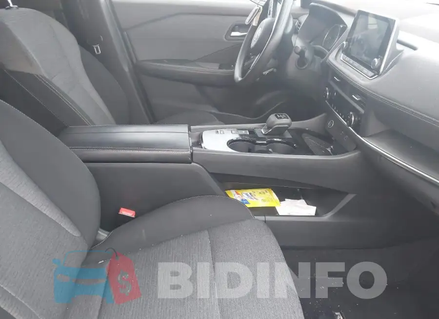 5N1BT3BA6PC853563 Photo# 5