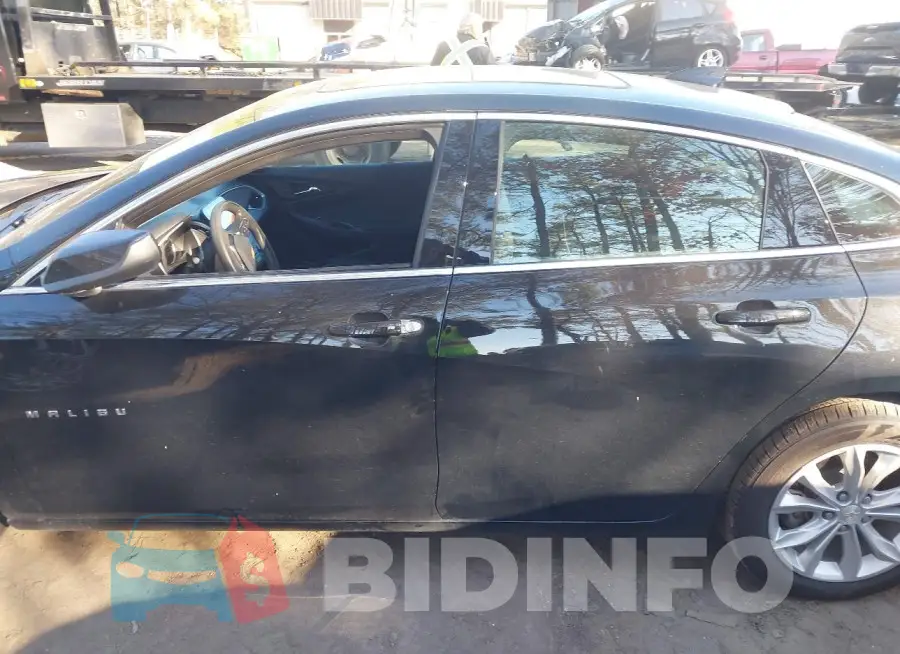 1G1ZD5ST5RF129113 Photo# 14