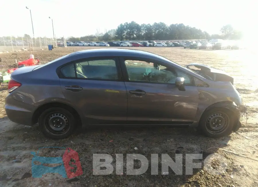 19XFB2F55FE023745 Photo# 14