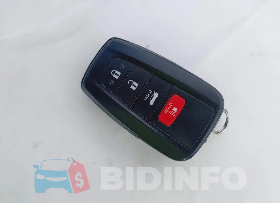 4T1F11AK9RU856301 Photo# 11