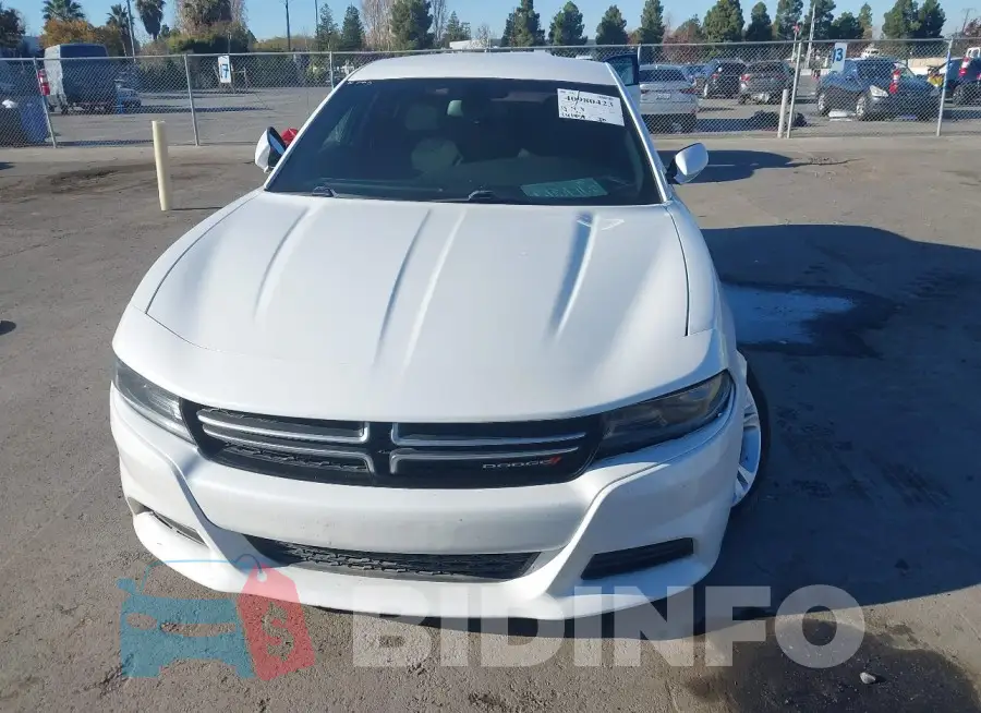 2C3CDXBG5FH761877 Photo# 12