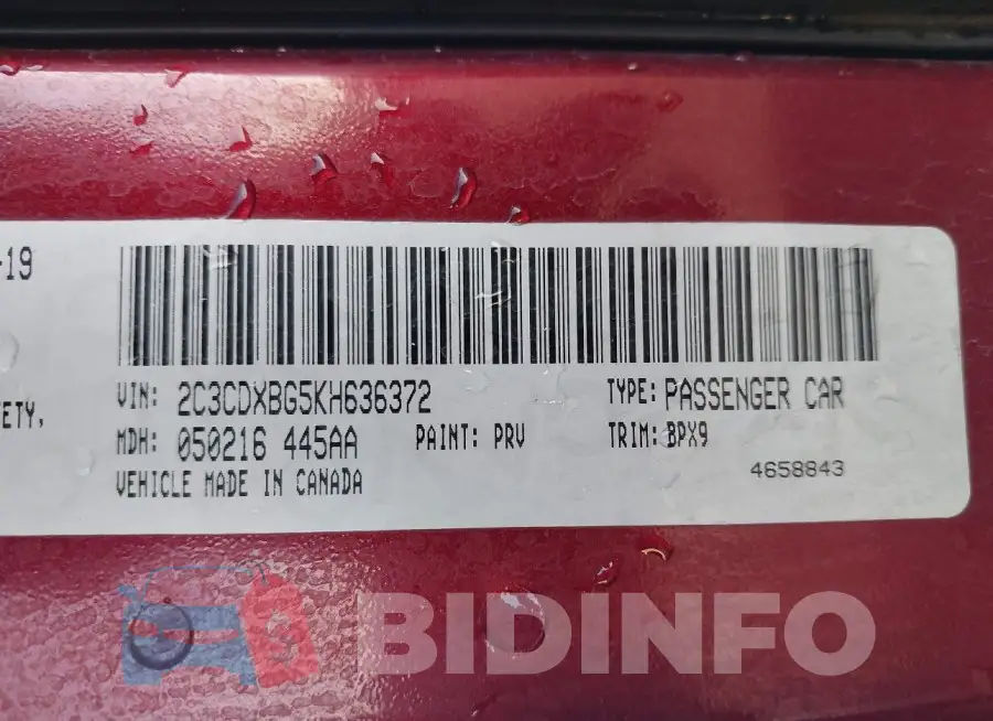 2C3CDXBG5KH636372 Photo# 9
