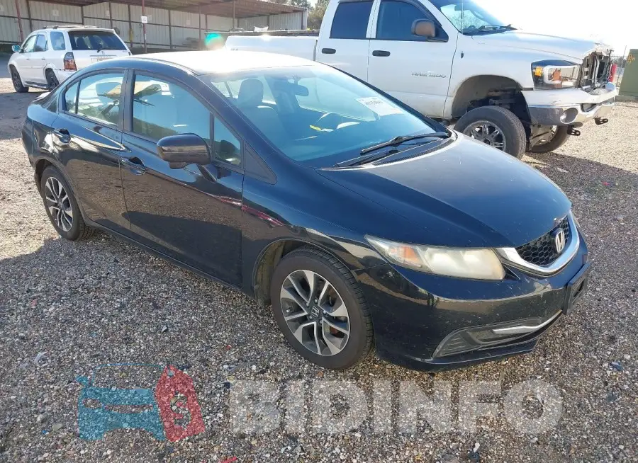 19XFB2F82FE008856 Photo# 1