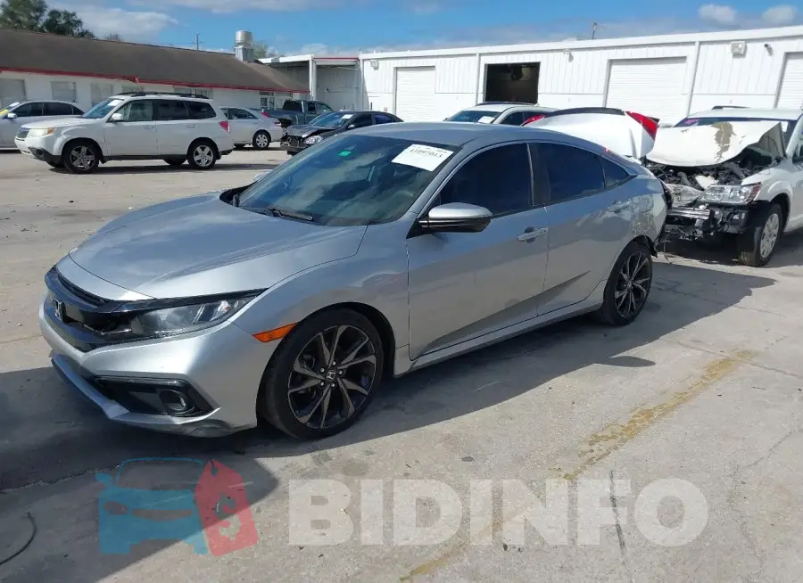 19XFC2F81LE018917 Photo# 2