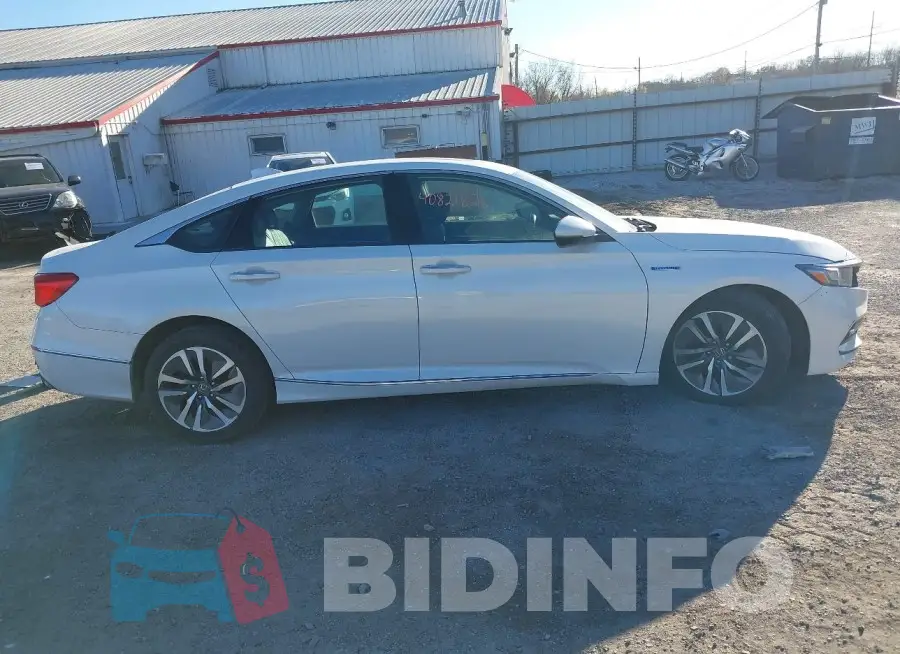 1HGCV3F95KA004873 Photo# 13
