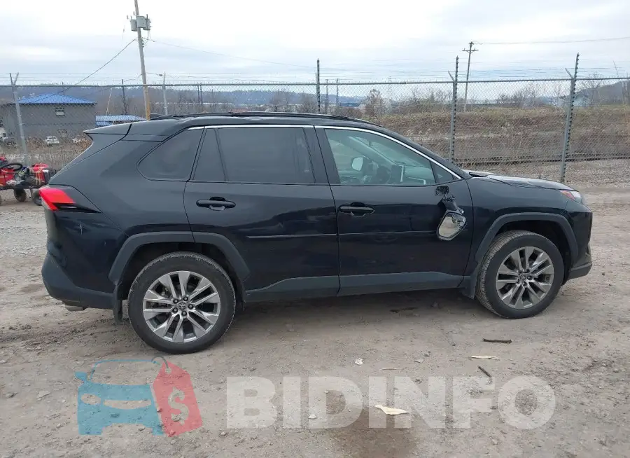 2T3A1RFV8PC336947 Photo# 14