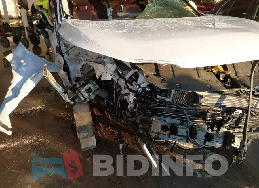 JN8BT3DD2RW251146 Photo# 12