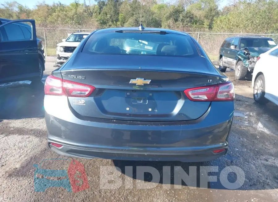 1G1ZD5ST8KF110724 Photo# 16