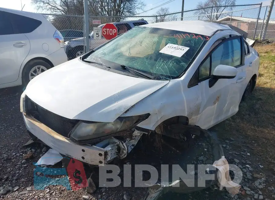 19XFB2E56FE050180 Photo# 6