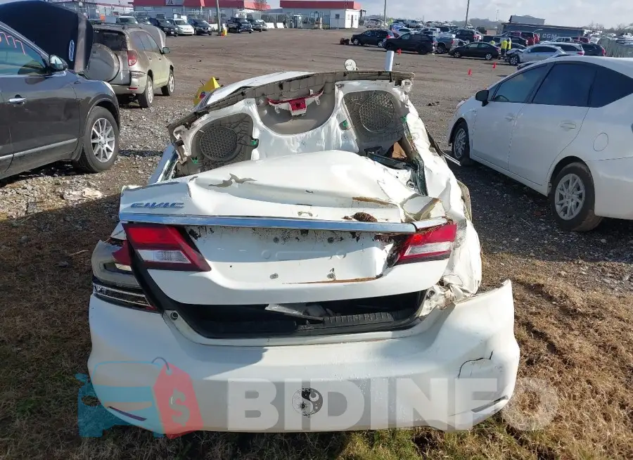 19XFB2E56FE050180 Photo# 17