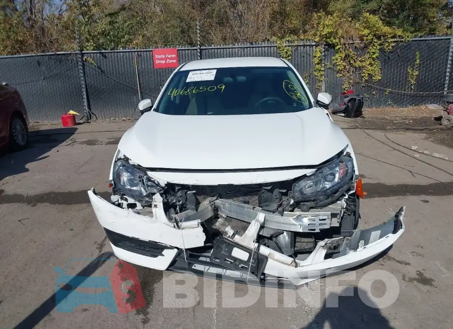 19XFC2F56HE007635 Photo# 13