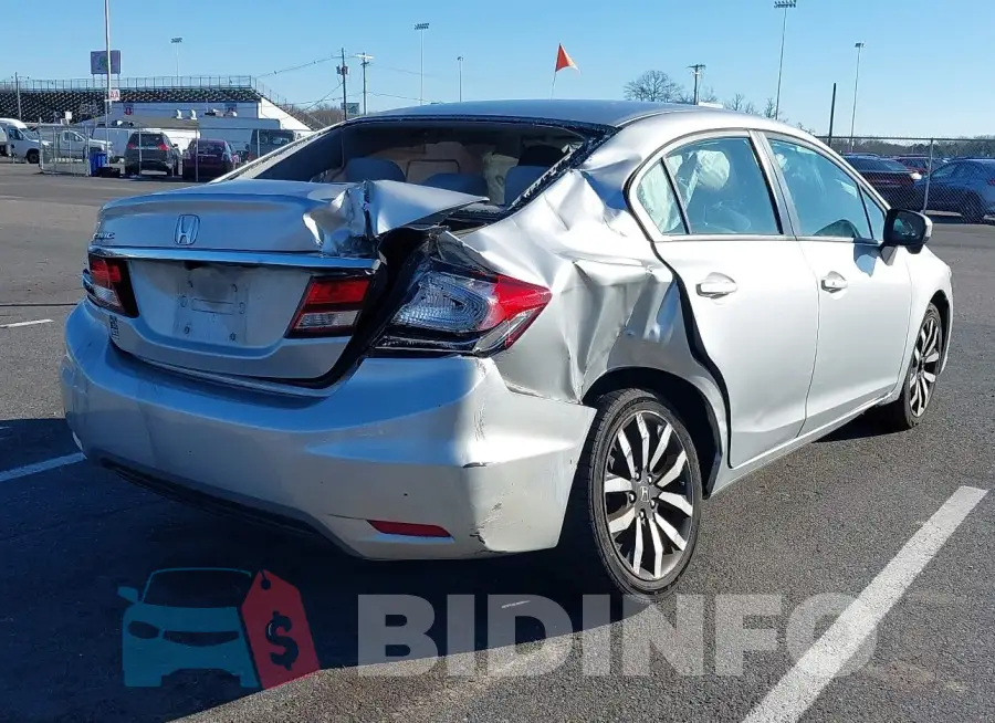2HGFB2F90FH500817 Photo# 4