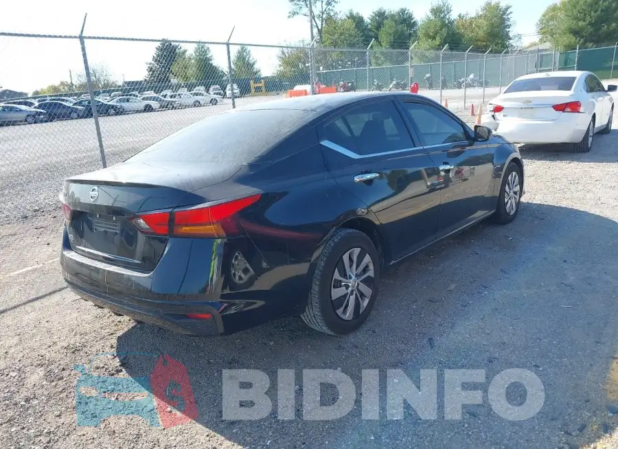 1N4BL4BV1MN390427 Photo# 4