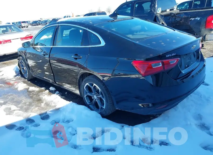 1G1ZD5ST3RF105912 Photo# 3