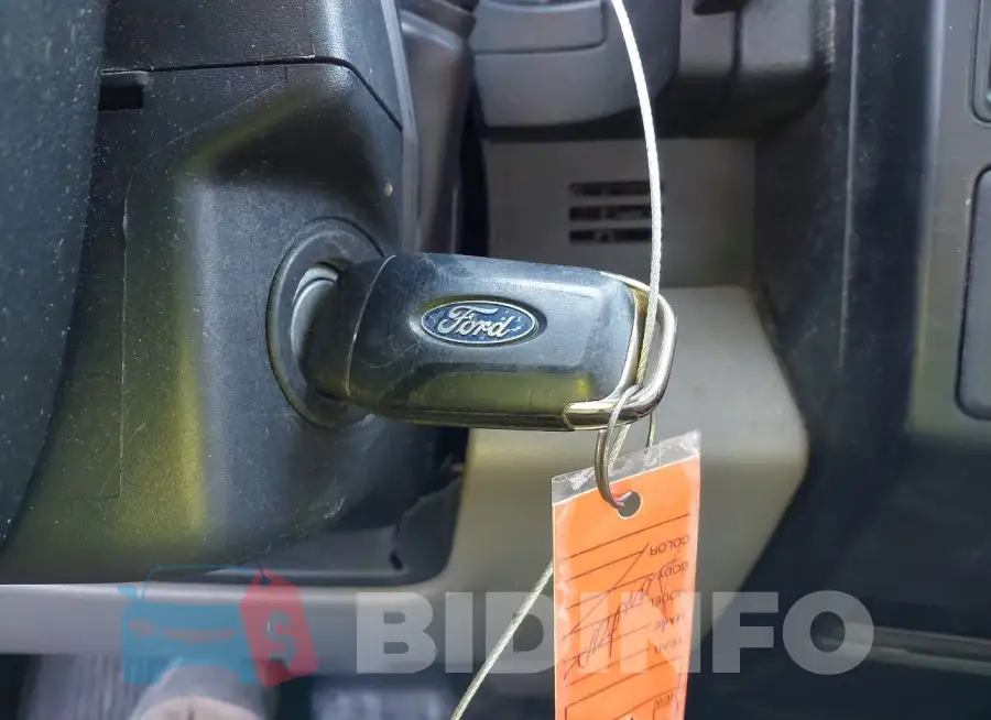 1FTMF1CBXJFE59635 Photo# 11