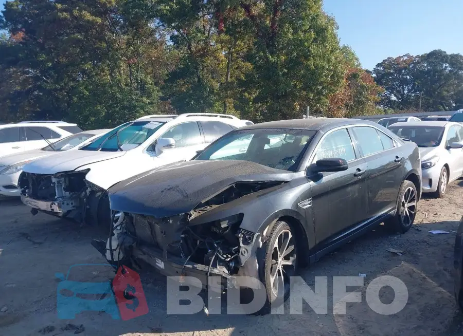 1FAHP2D88FG153645 Photo# 2