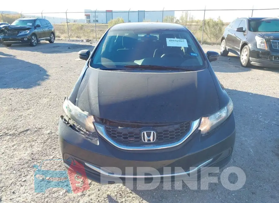 19XFB2F50FE047189 Photo# 12