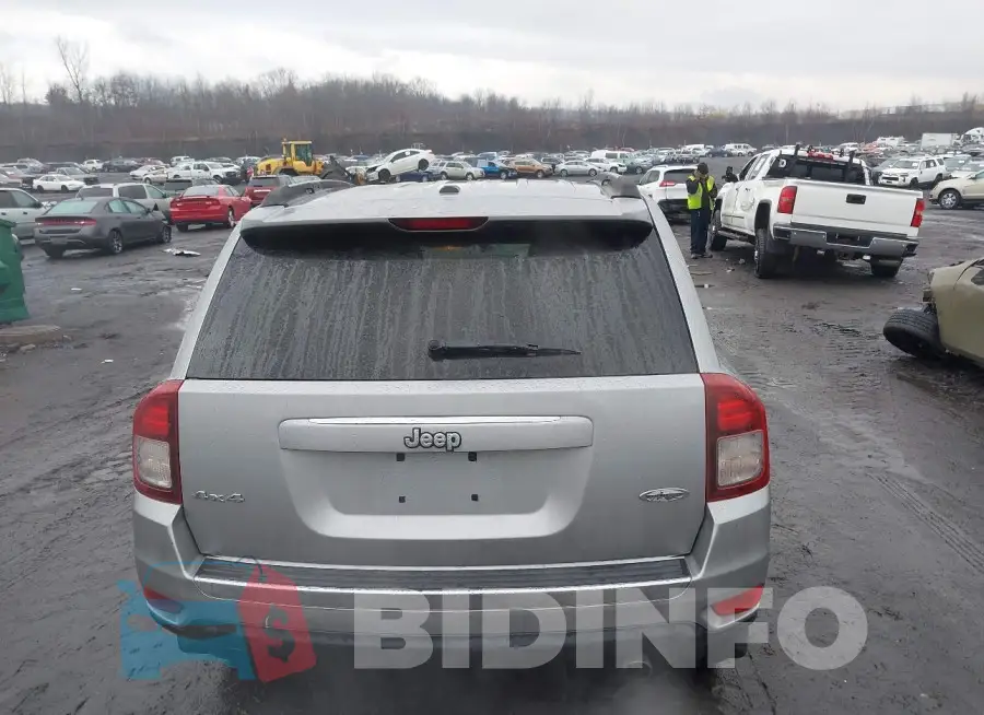 1C4NJDEB4HD113121 Photo# 16