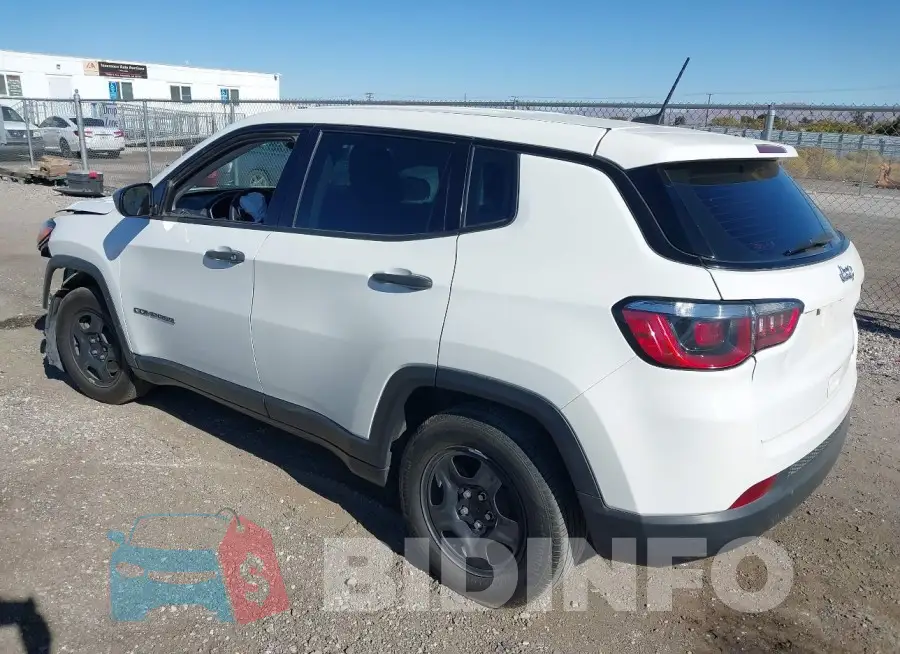 3C4NJCAB5LT125247 Photo# 3