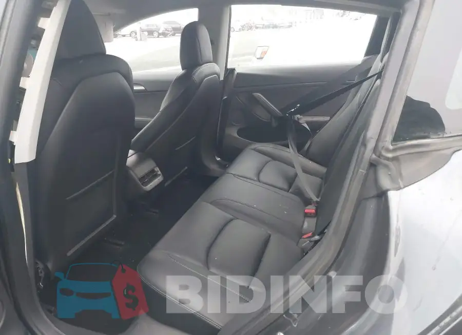 5YJ3E1EB8NF171103 Photo# 8