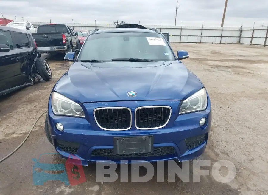 WBAVM1C58FV318108 Photo# 12