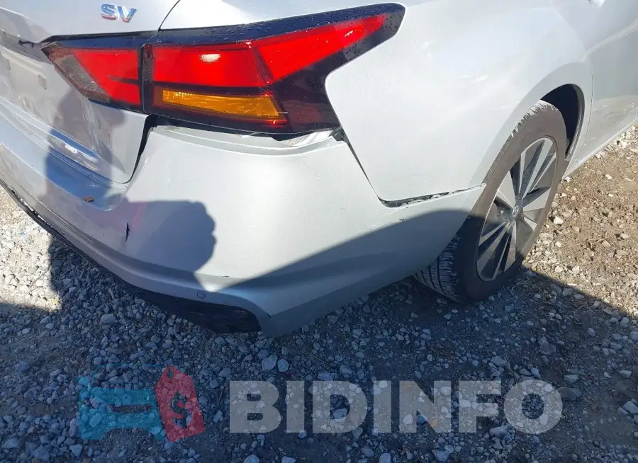 1N4BL4DV2NN403085 Photo# 17