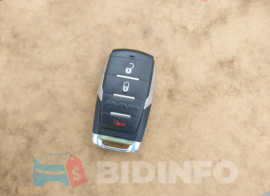 1C6SRFBT9NN472658 Photo# 11