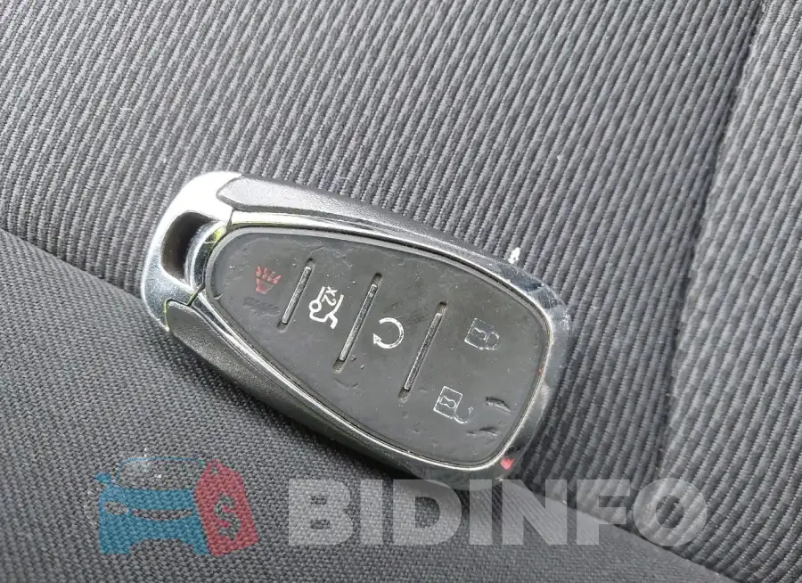 1G1BE5SM1H7155417 Photo# 11