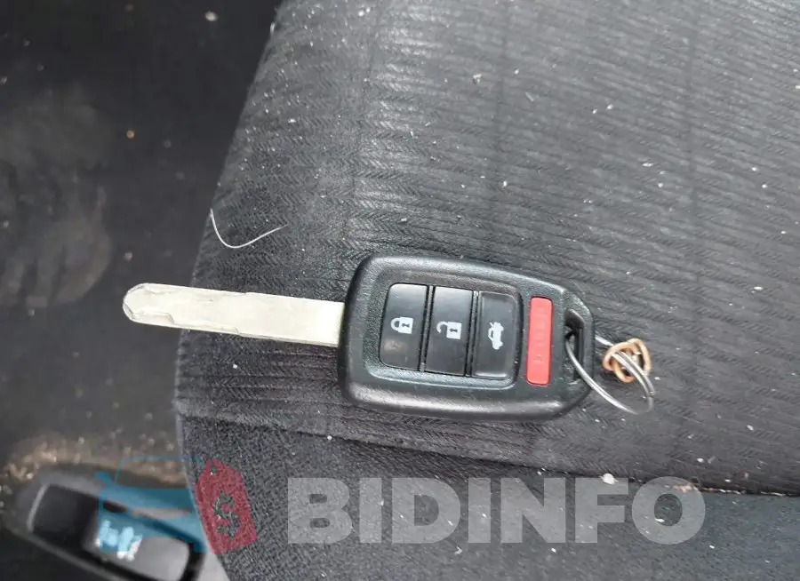 1HGCR2F50FA134156 Photo# 11