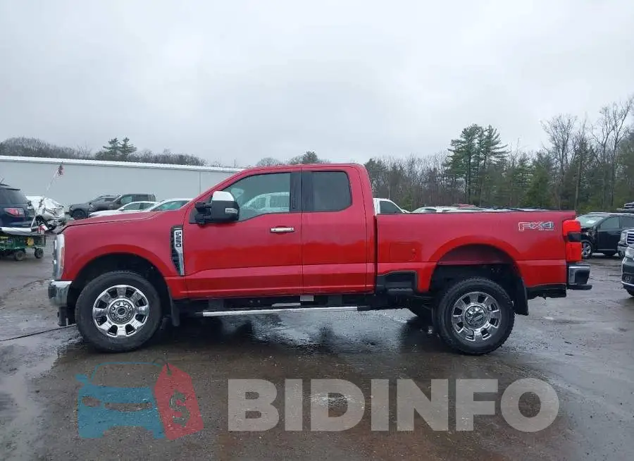 1FT8X2BN1PEC47589 Photo# 17