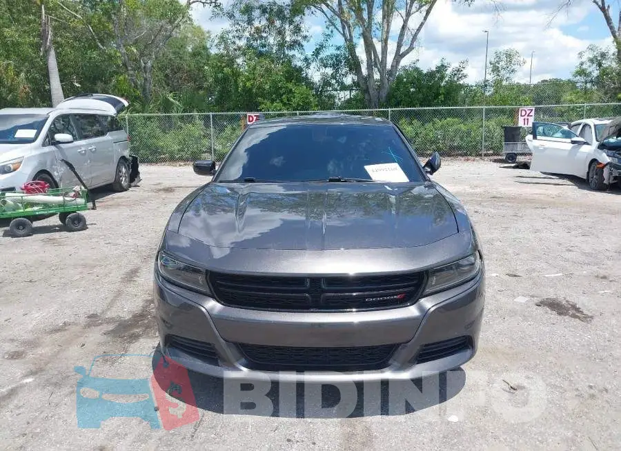 2C3CDXBG9PH688319 Photo# 12