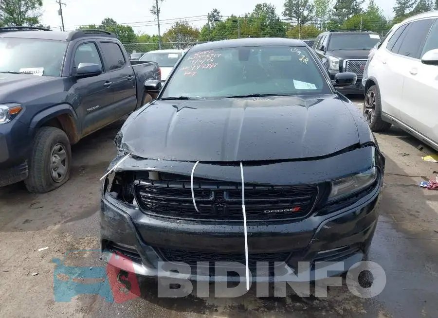 2C3CDXJG2KH523917 Photo# 12
