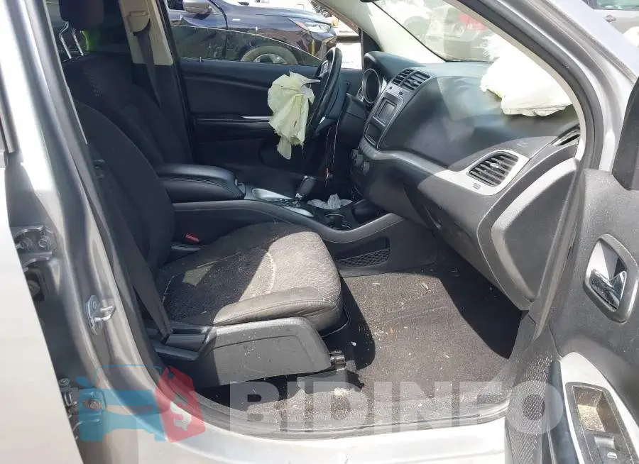 3C4PDCAB5GT103948 Photo# 5