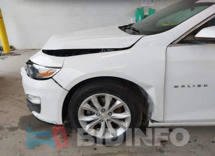 1G1ZD5STXRF215680 Photo# 6