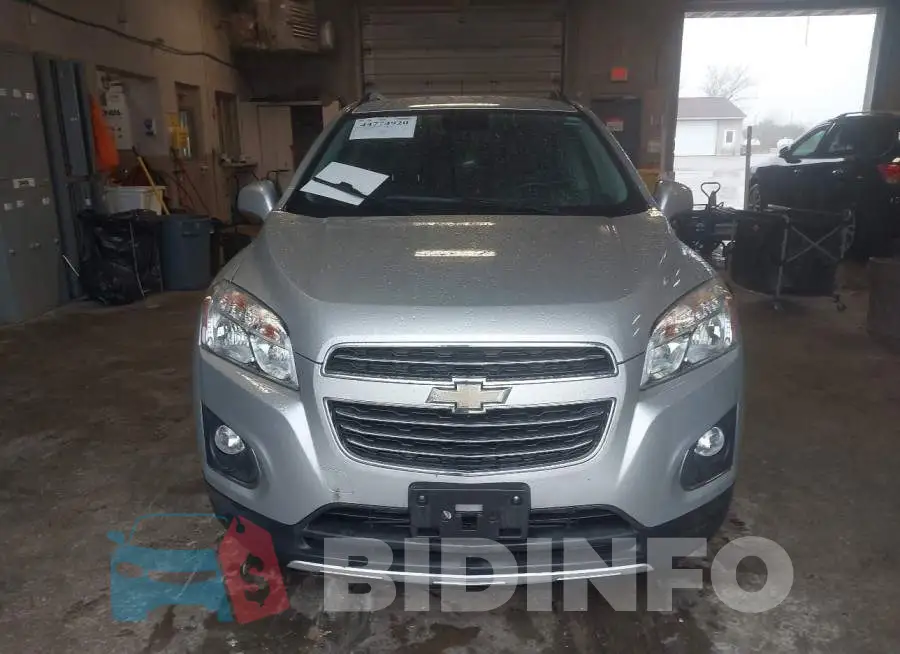 3GNCJRSB3GL161556 Photo# 12